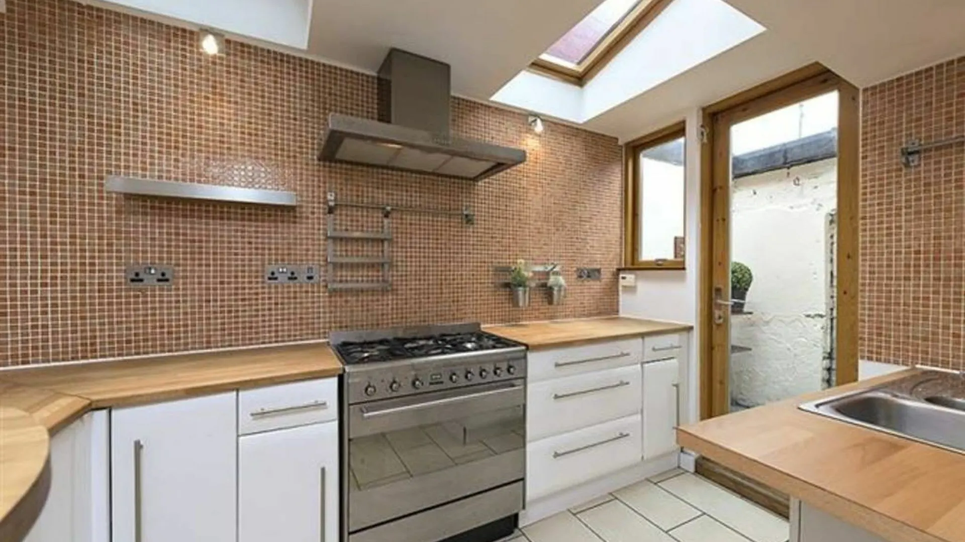 Cosy 2 Bedroom House In Dublin 4